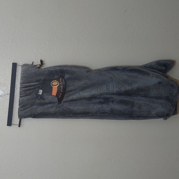 HALLOWEEN GRAY VELVET PLUSH THROW BLANKET50X70IN